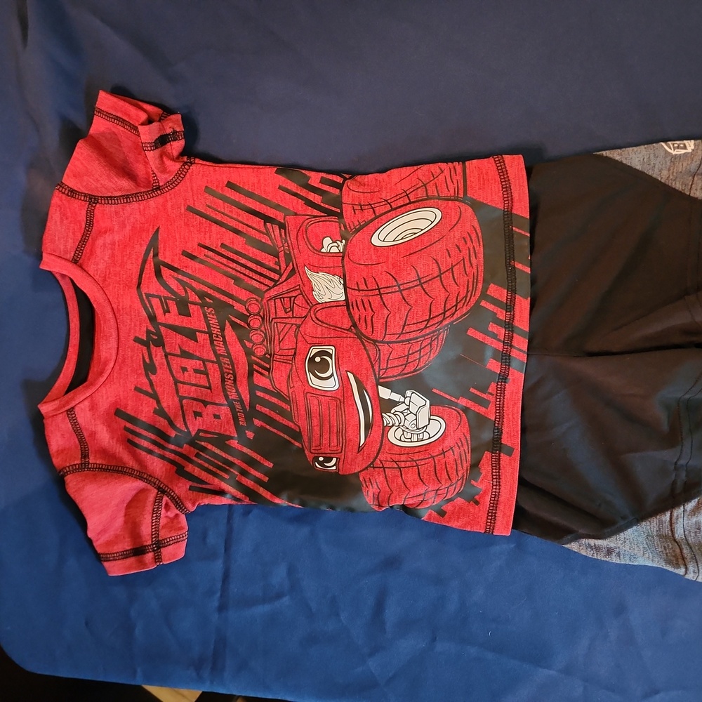 Blaze shirt and shorts set boys active 2t